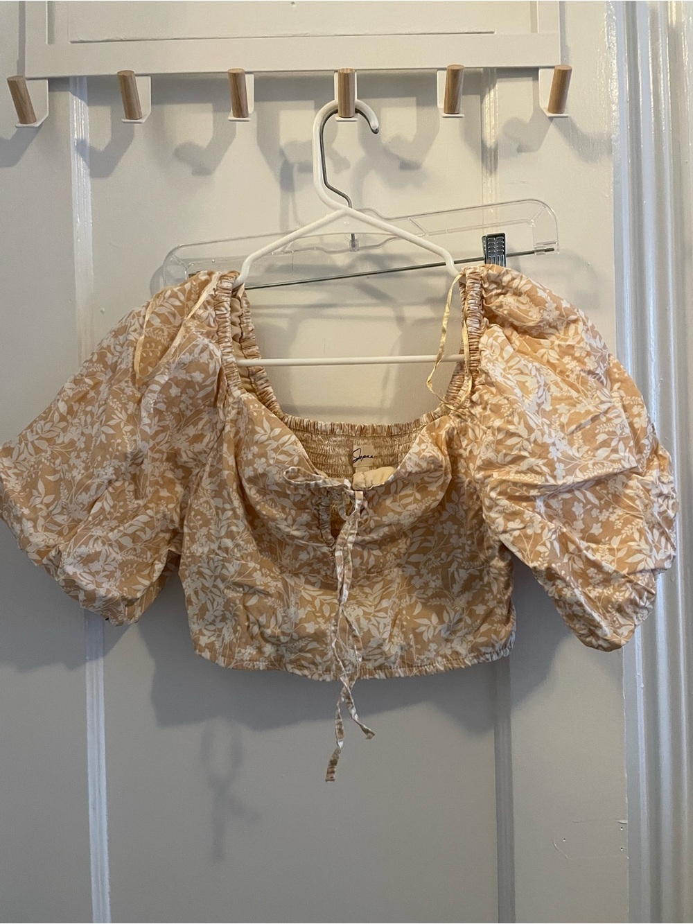 Floral Puff-Sleeve Cropped Top - Beige